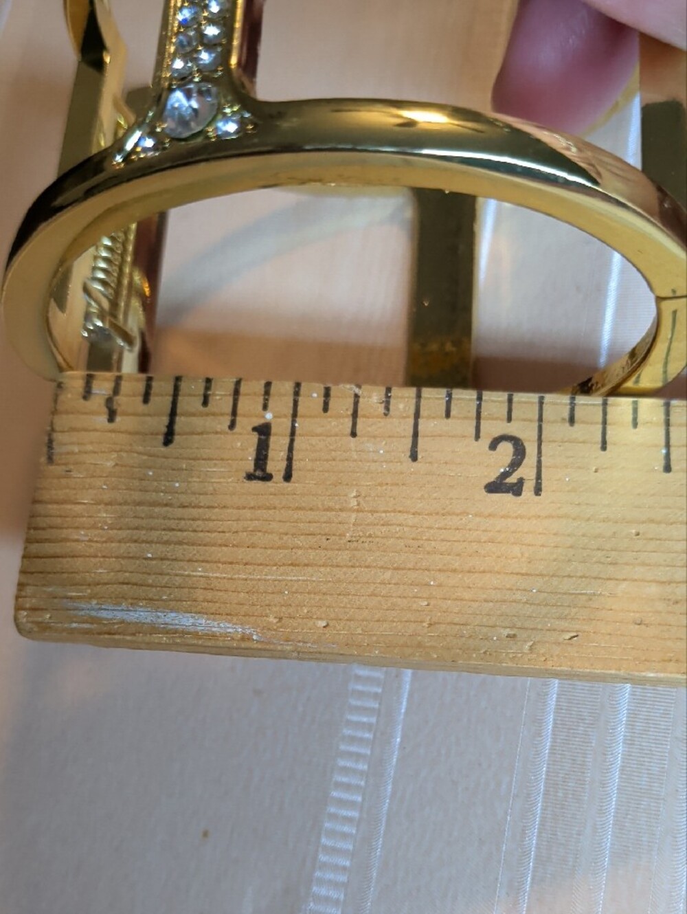 Vintage 80s Gold & Crystal Bracelet Wide Clamper Open Cuff Elegant - Picture 8 of 8